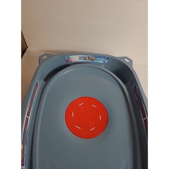 Beyblade Burst Surge Speedstorm Motor Strike Battle with Motorized Stadium WORKS - Picture 6 of 8